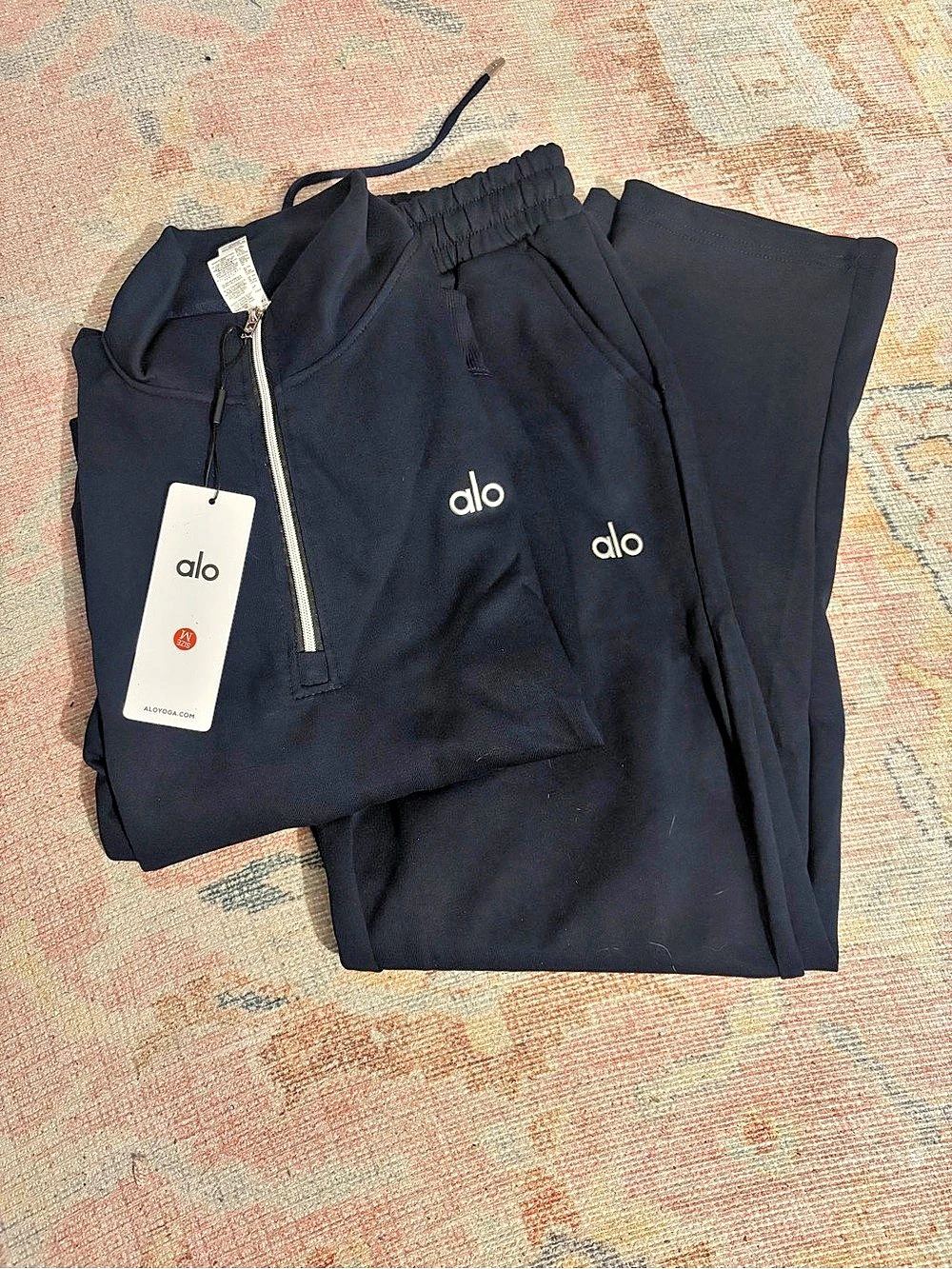 Alo Black Jogger Pants NWT